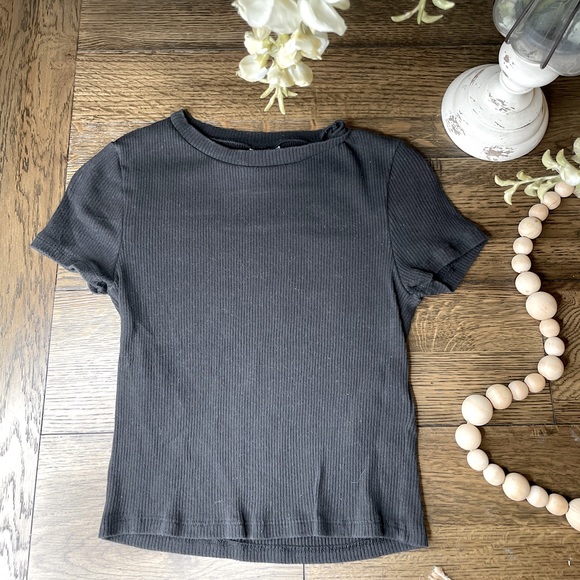 Basic H&M Top - Picture 1 of 2